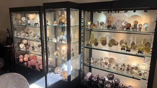 2023 TUCSON PUEBLO GEMSHOW OUR BOOTH